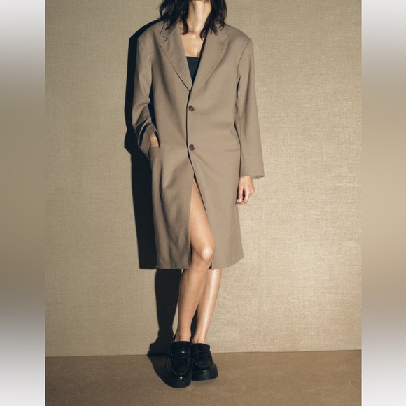 Zara Jackets & Blazers - ZARA STRAIGHT CUT ZW WOOL COAT LIMITED EDITION